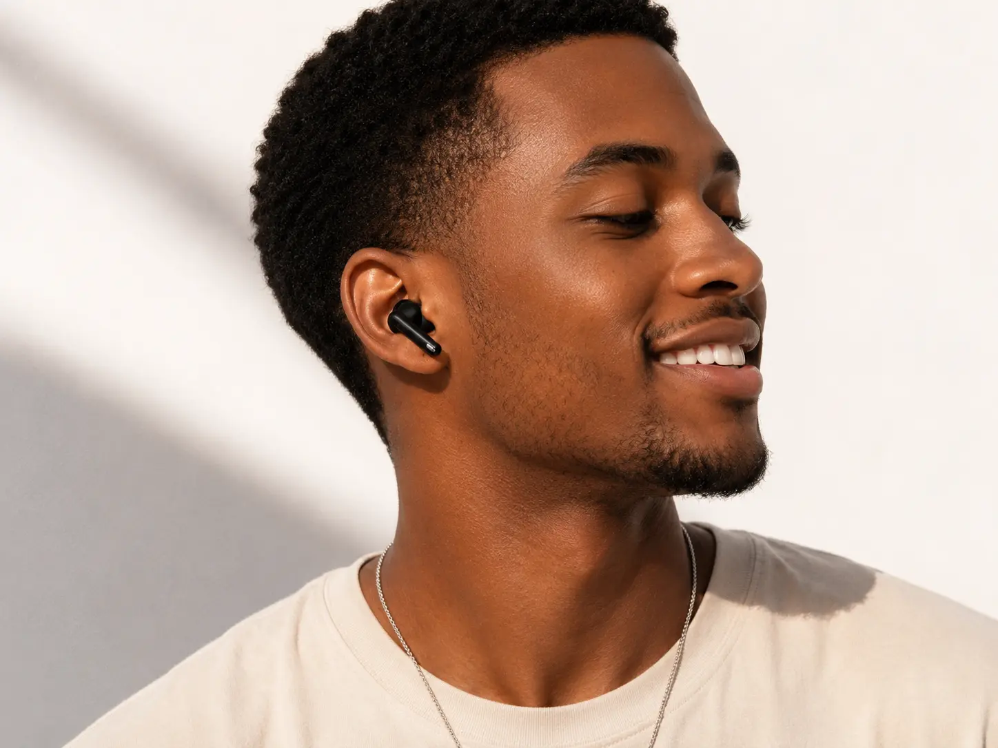 Auriculares TWS intraurales con acabado dual 4
